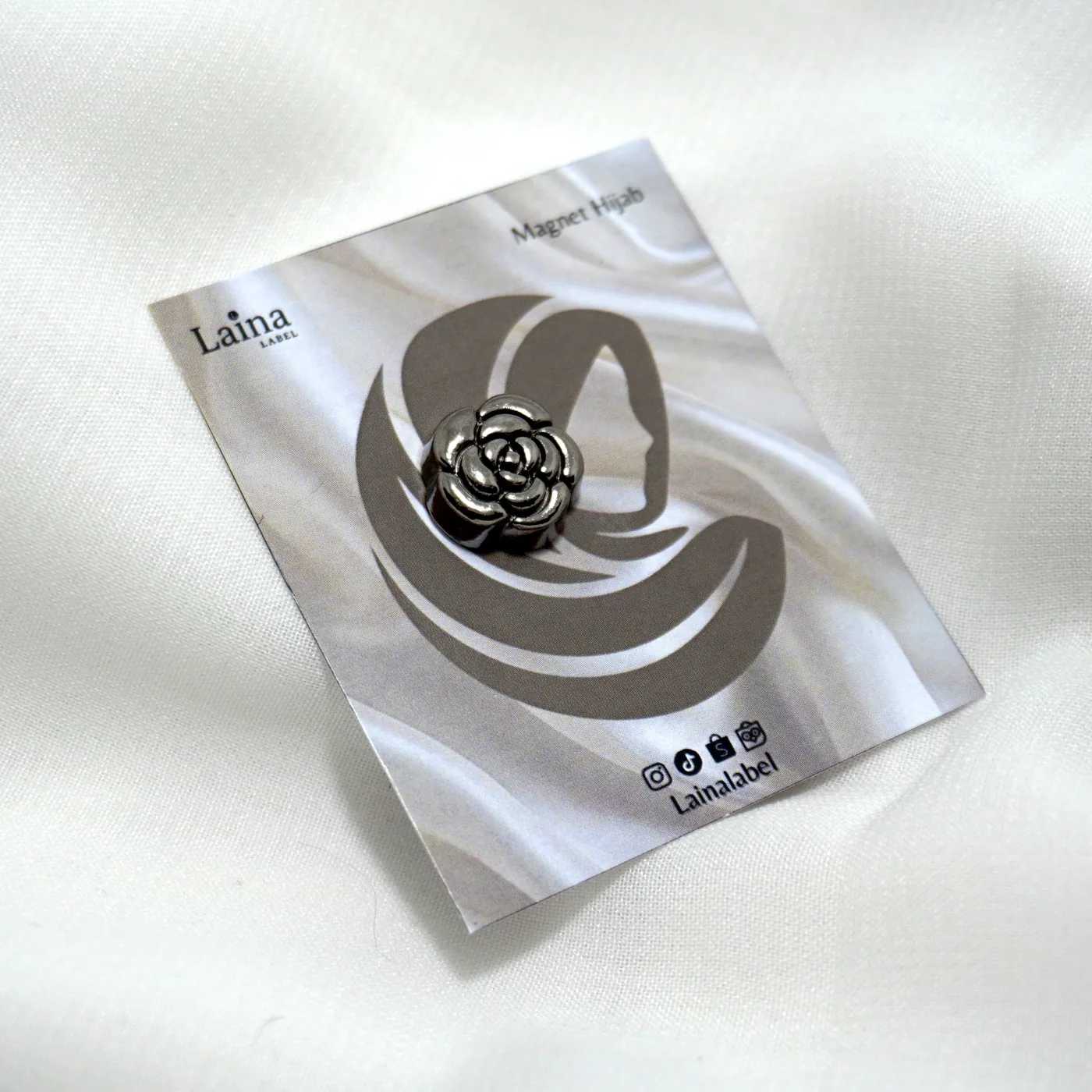 Magnet Hijab